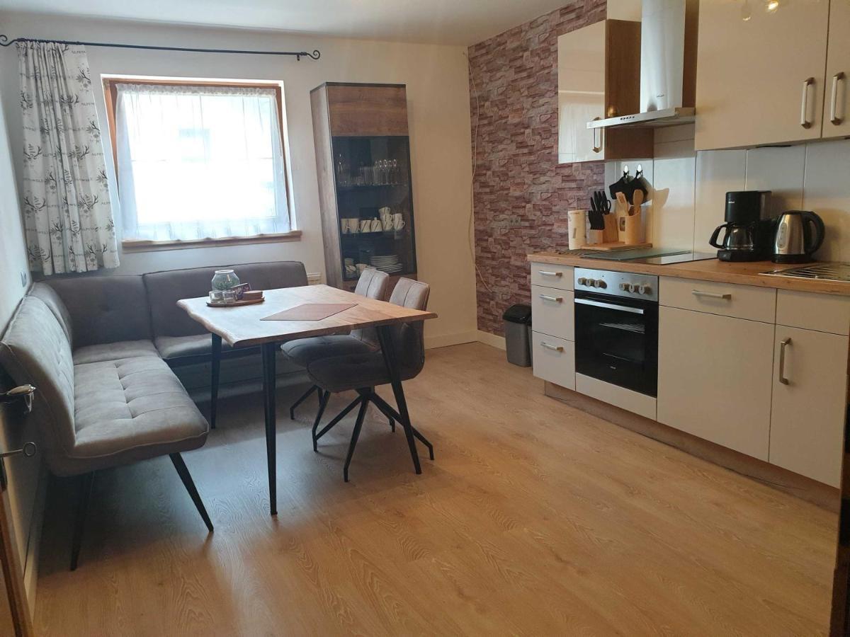 Haus Anna Ein Haus Mit Herz Fliess Ruang foto