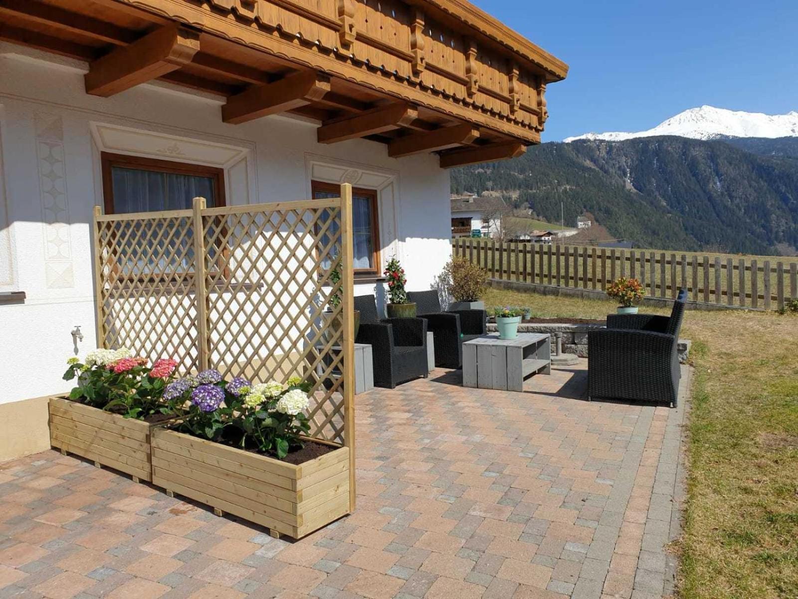 Haus Anna Ein Haus Mit Herz Fliess Ruang foto